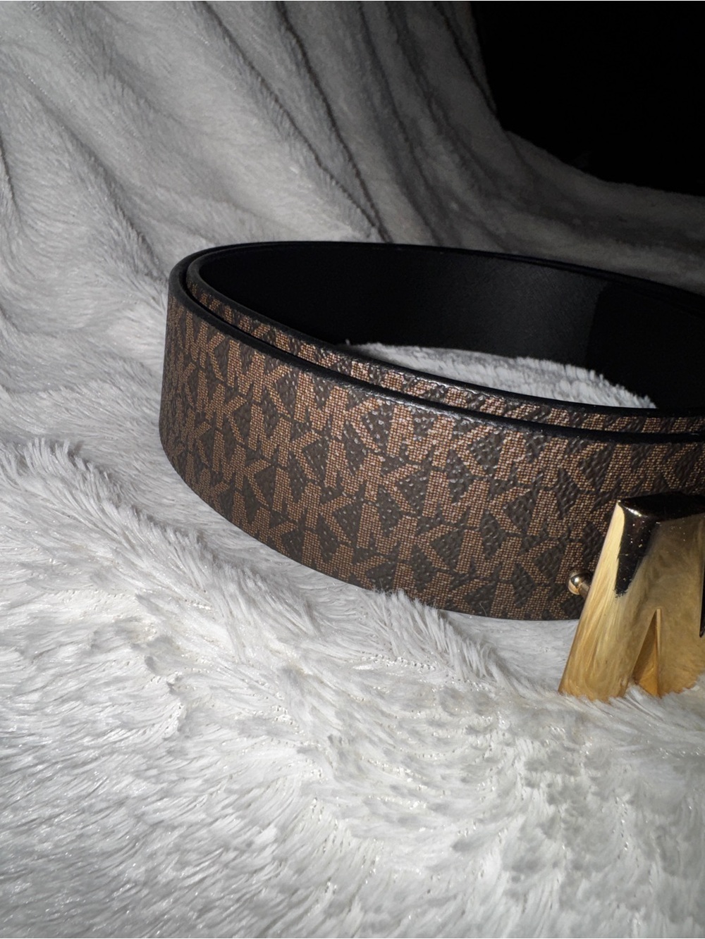 Unisex Michael Kors Monogram Belt with a rotating Gold MK Logo Buckle - Picture 3 of 7